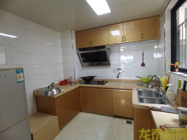 汇景湾 靓靓江景房 可以做5房