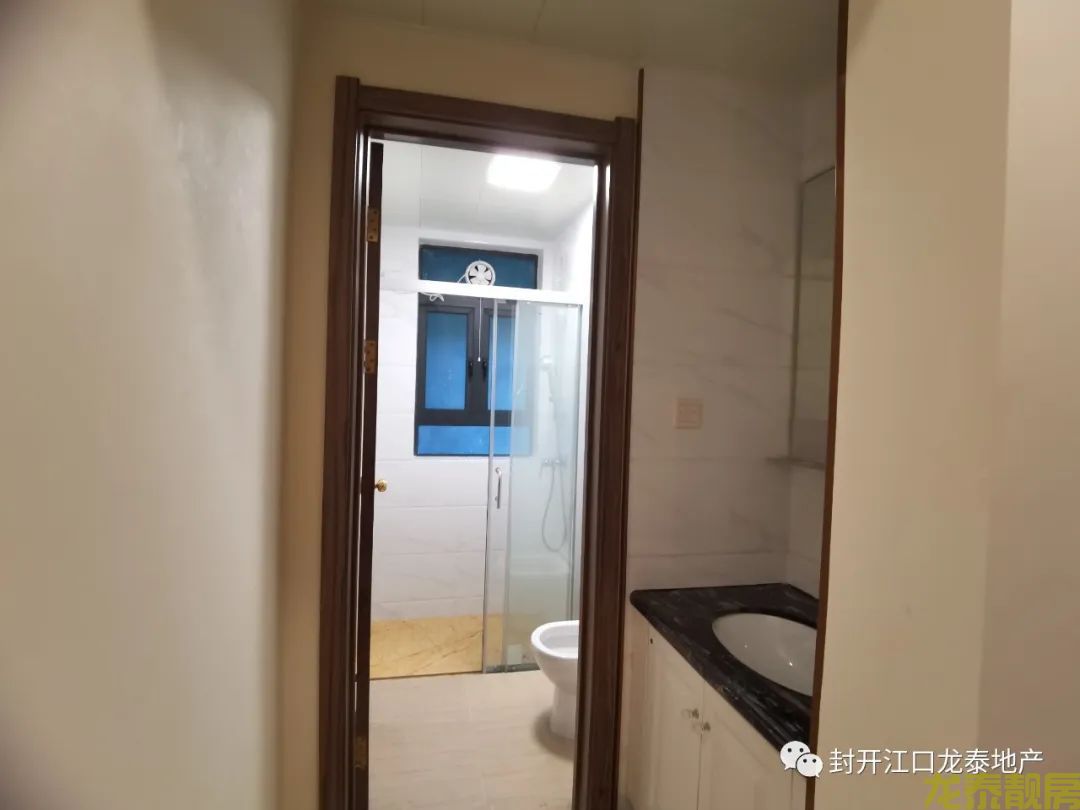 碧桂豪园4房户型全新装修未入住