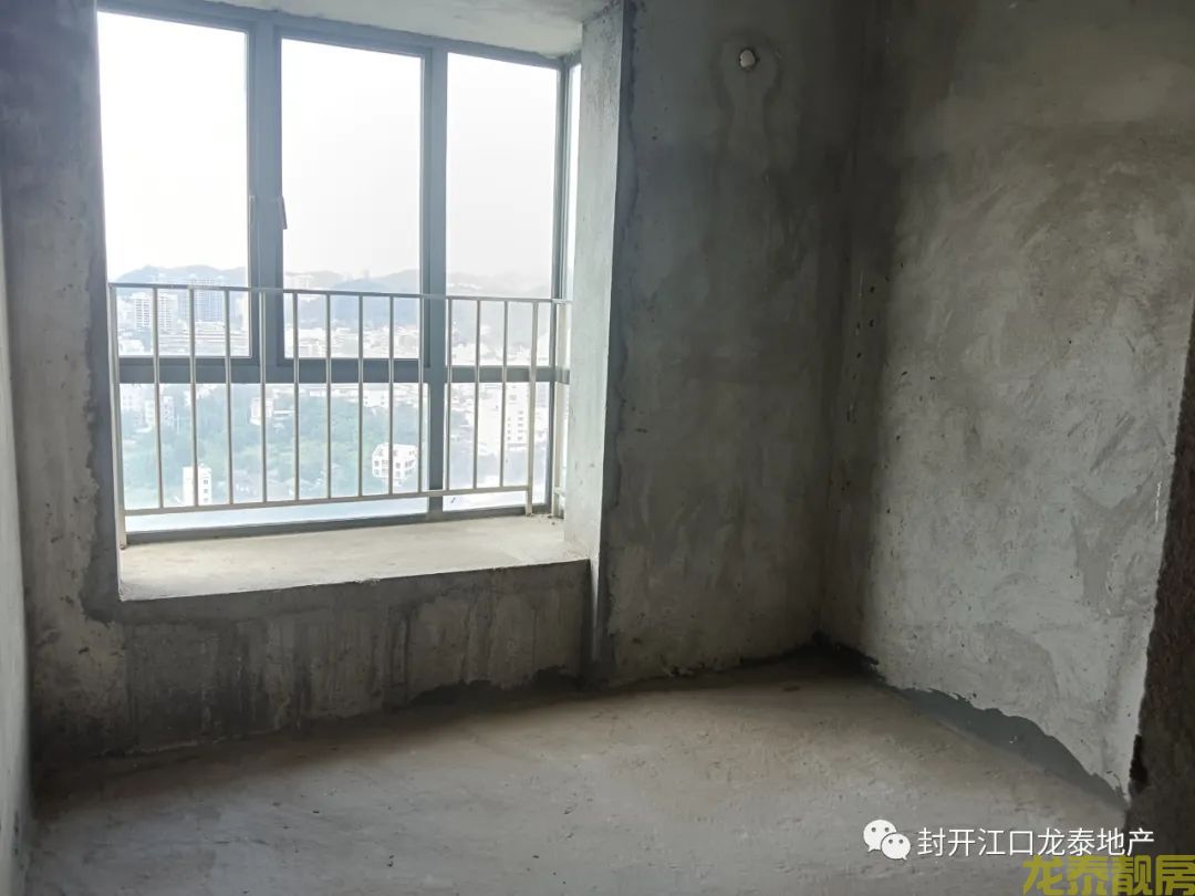 香槟一号超笋复式靓盘 送车位