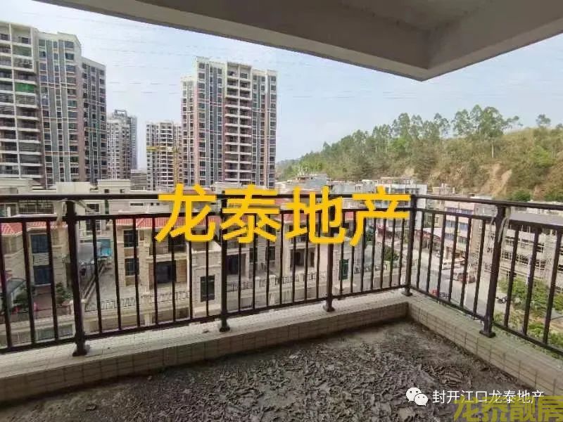 东丽新城电梯6楼 毛坯房业主外出工作降价出售